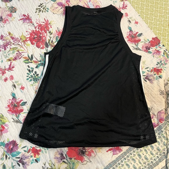 Adidas work out top - Picture 2 of 2